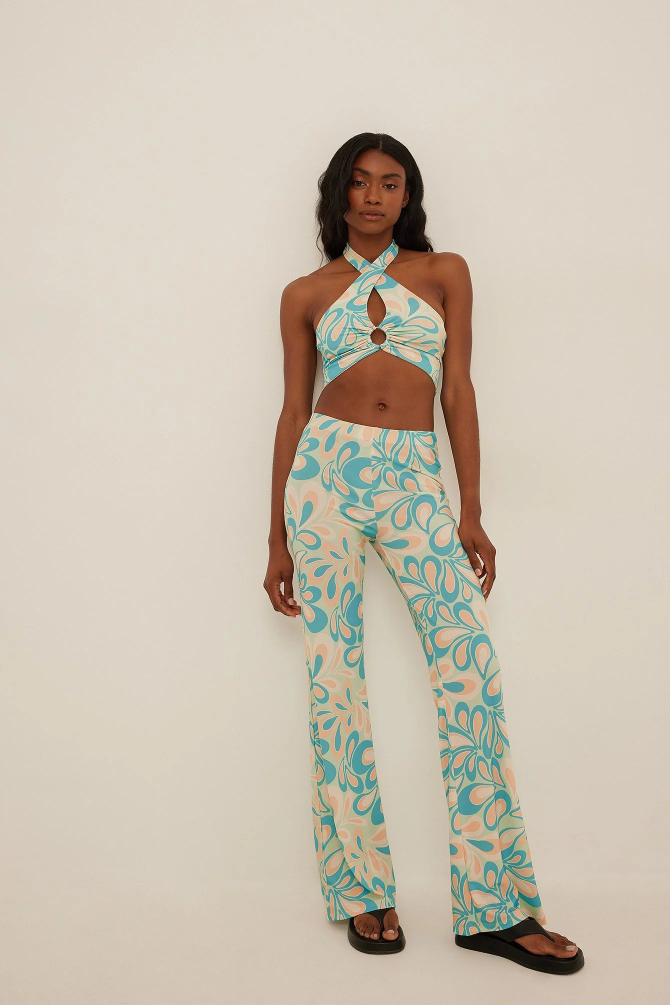 Hose mit hoher Taille