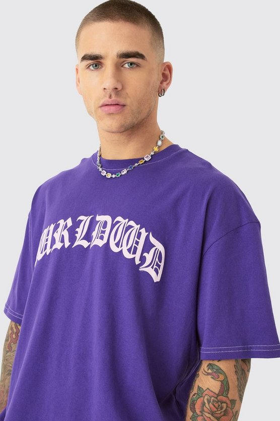 Kastiges Oversize T-Shirt mit Kontrast-Naht & Shorts
