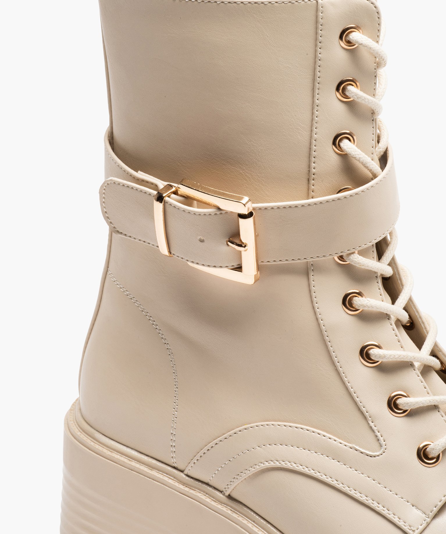 Bottines femme unies à semelle crantée et bride à boucle blanc | GEMO