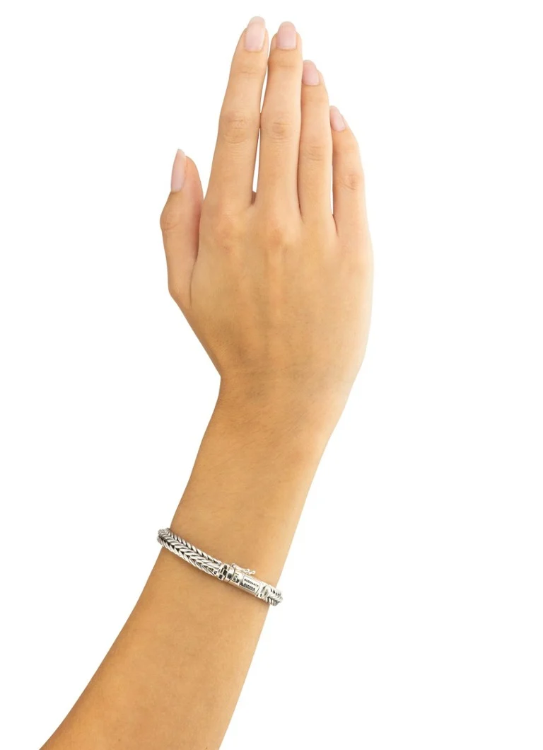 Buddha to Buddha  Nurul XS schakelarmband van zilver