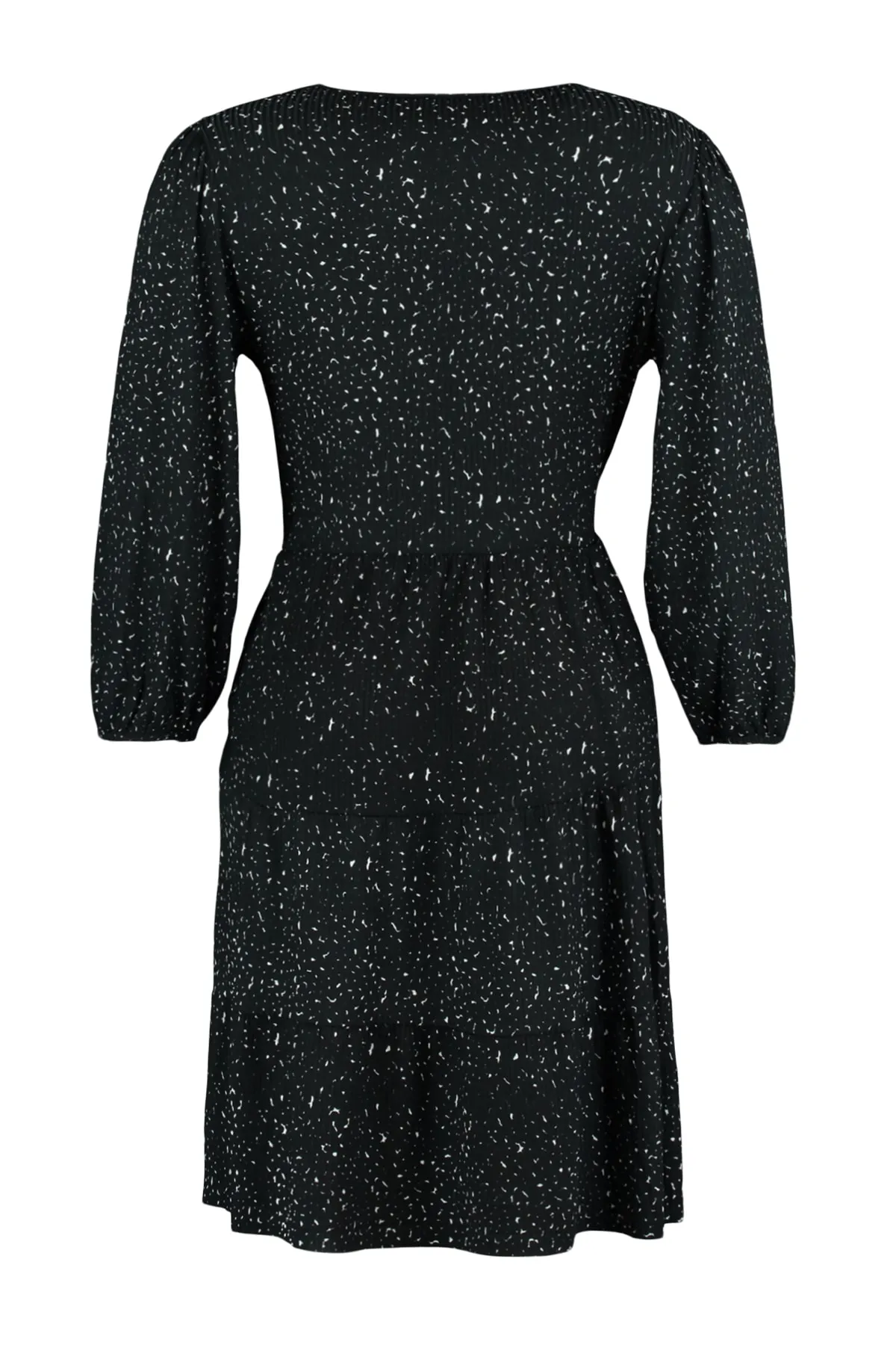 Trendyol Curve  Schwarzes Mini-Strickkleid in A-Linie mit Punkten TBBAW23AH00003