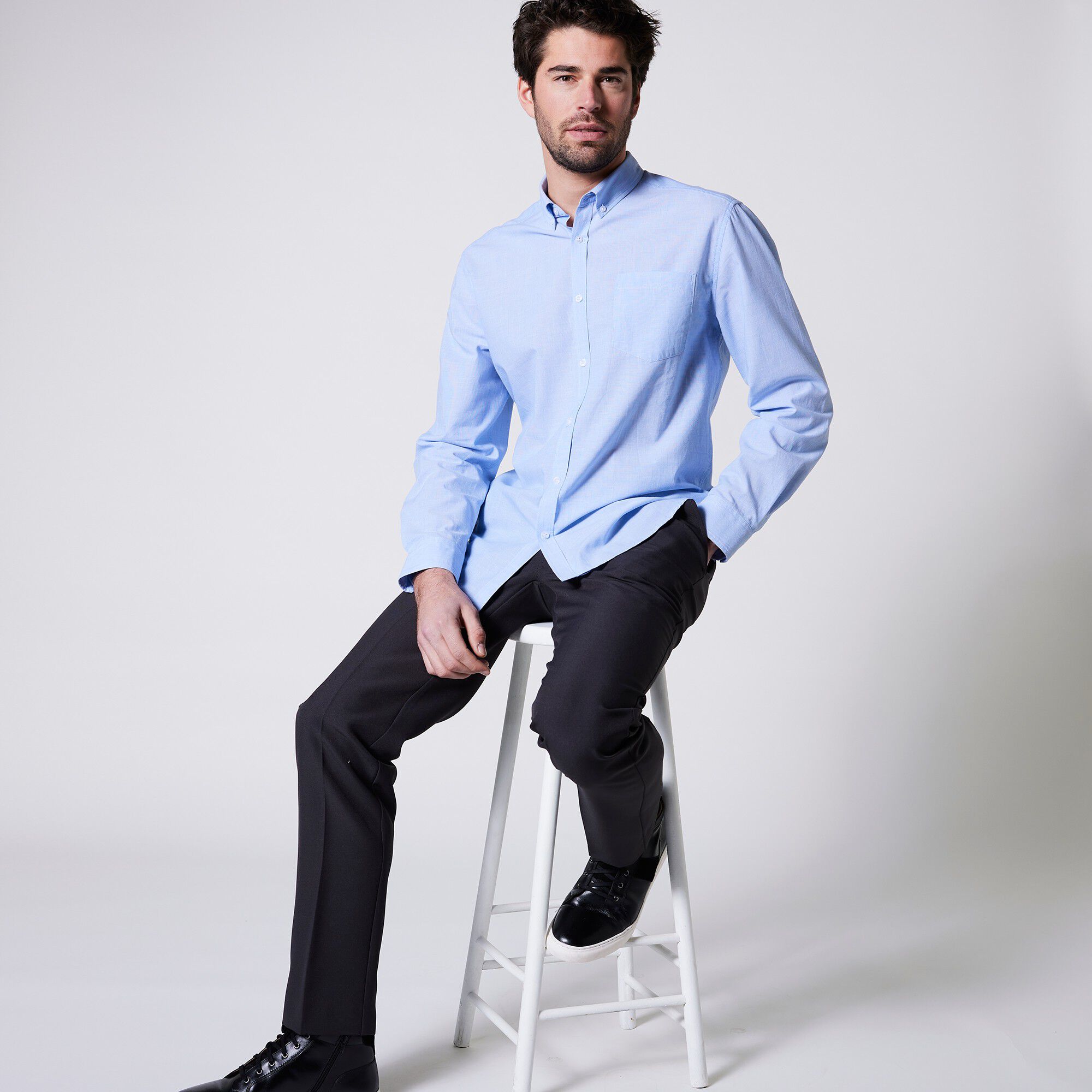 Chemise fil à fil unie manches longues