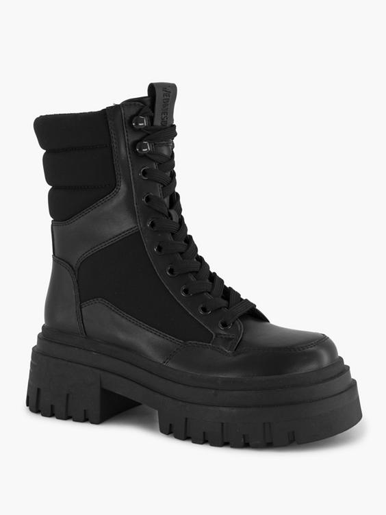 Wednesday Schnürboots