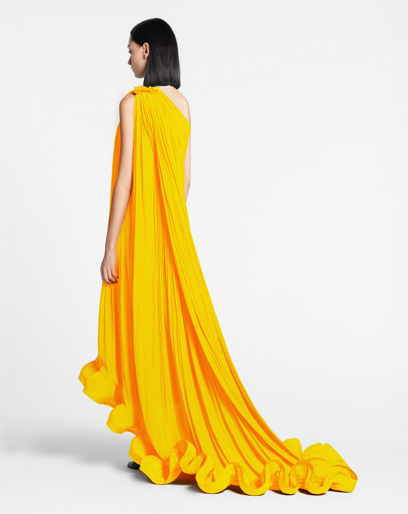 ROBE LONGUE ASYMÉTRIQUE EN CHARMEUSE TRIBUTE