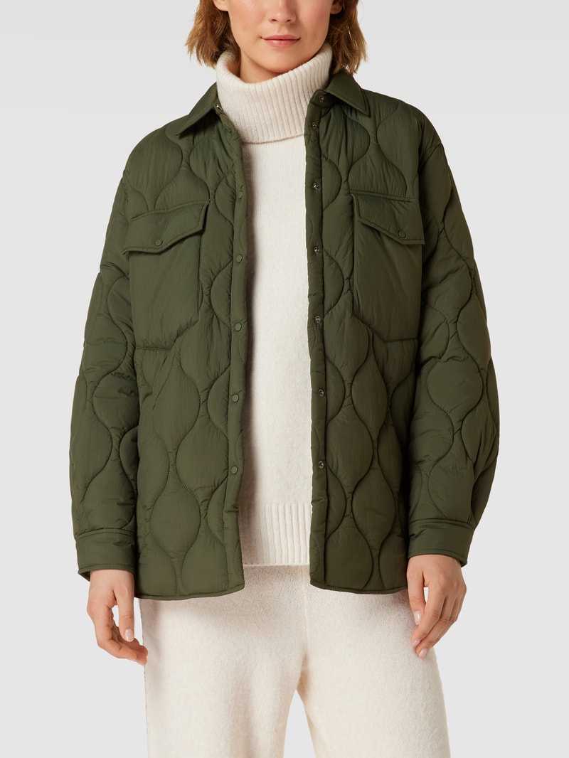 Steppjacke mit Pattentaschen in schilf