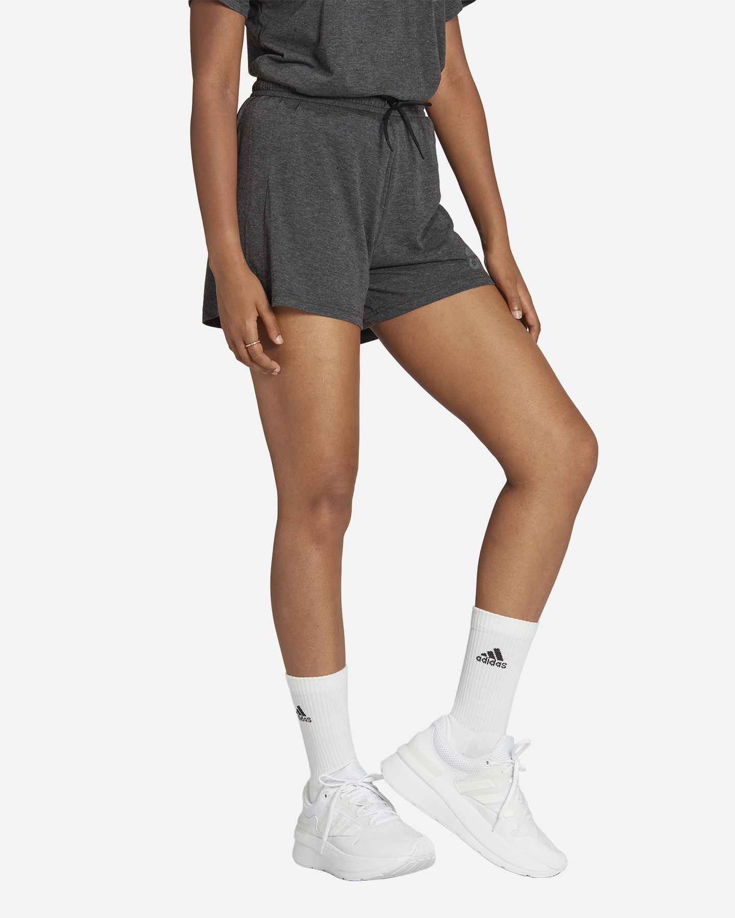 Šortky Adidas Logo W HR6105