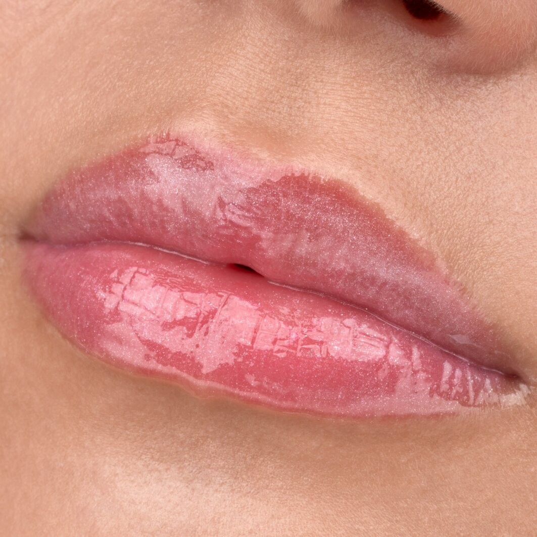 Plumping Lip Filler