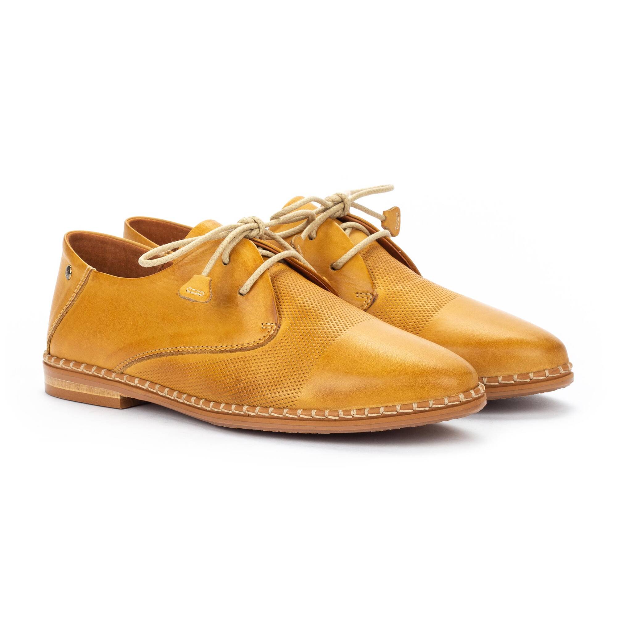 Buty sznurowane - MIÓD