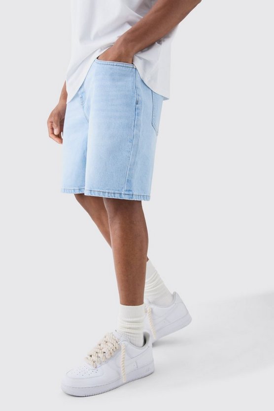 Lockere Jeansshorts in Ice Blue