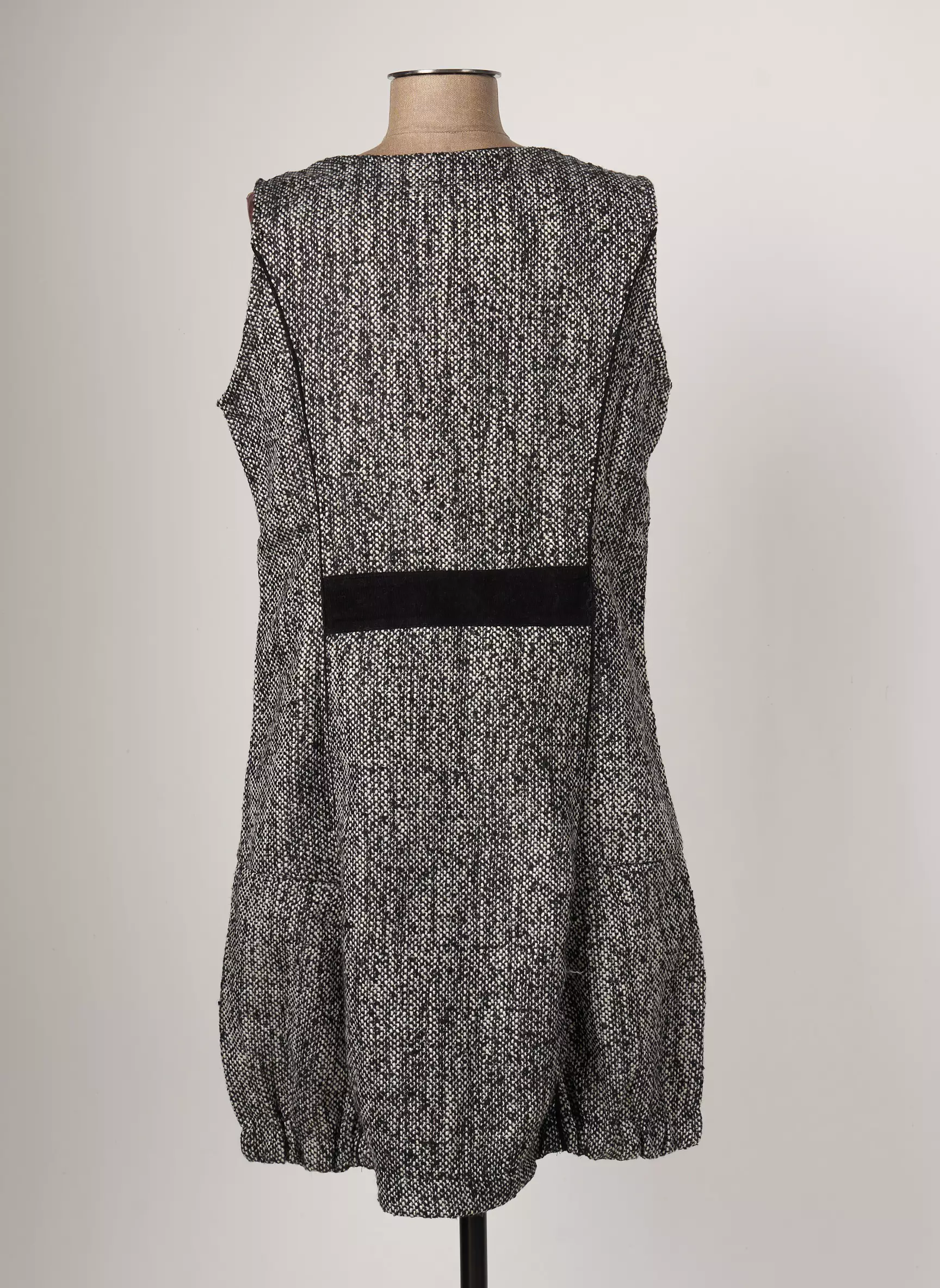 Areline Robes Courtes Femme couleur noir