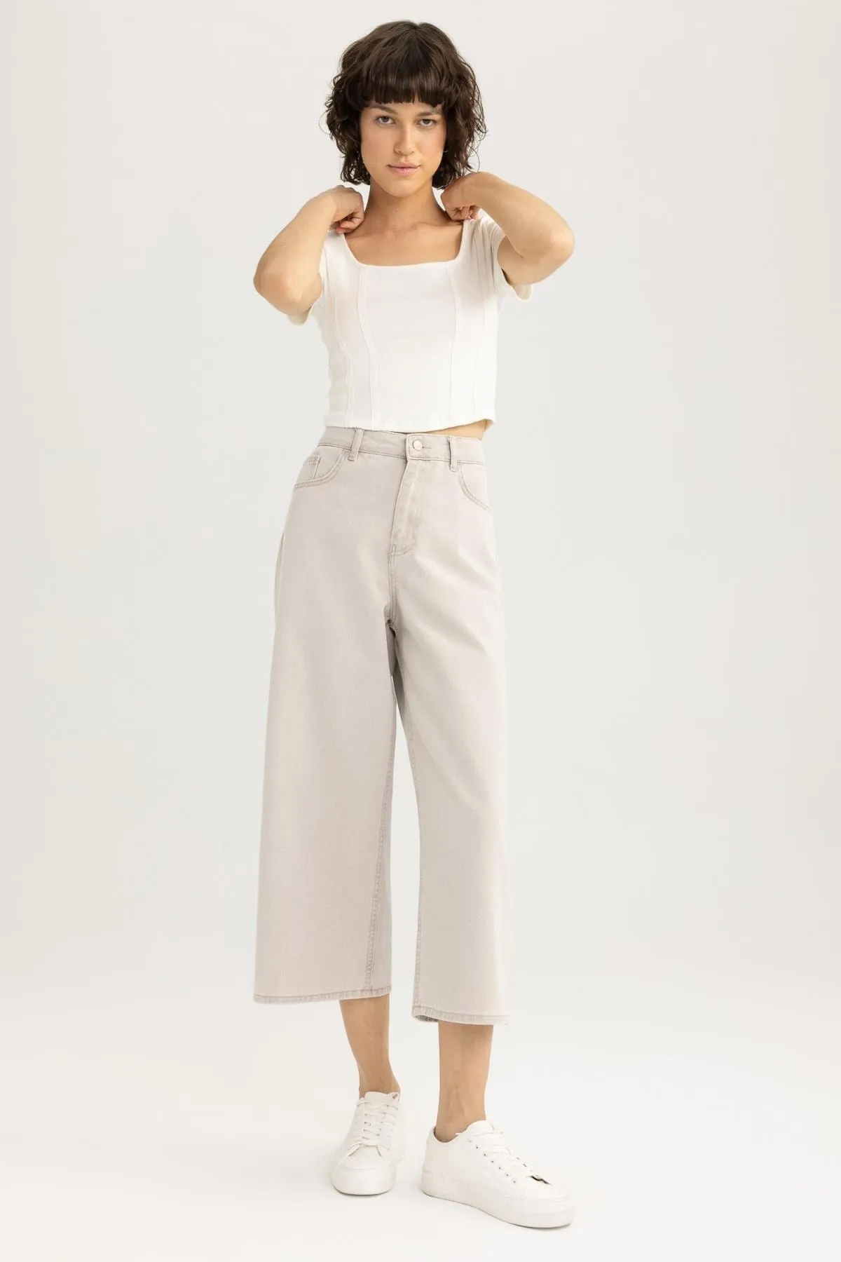 DeFacto  Culotte Hohe Taille Knöchellang 100% Baumwolle Jeanshose A3478ax23sm