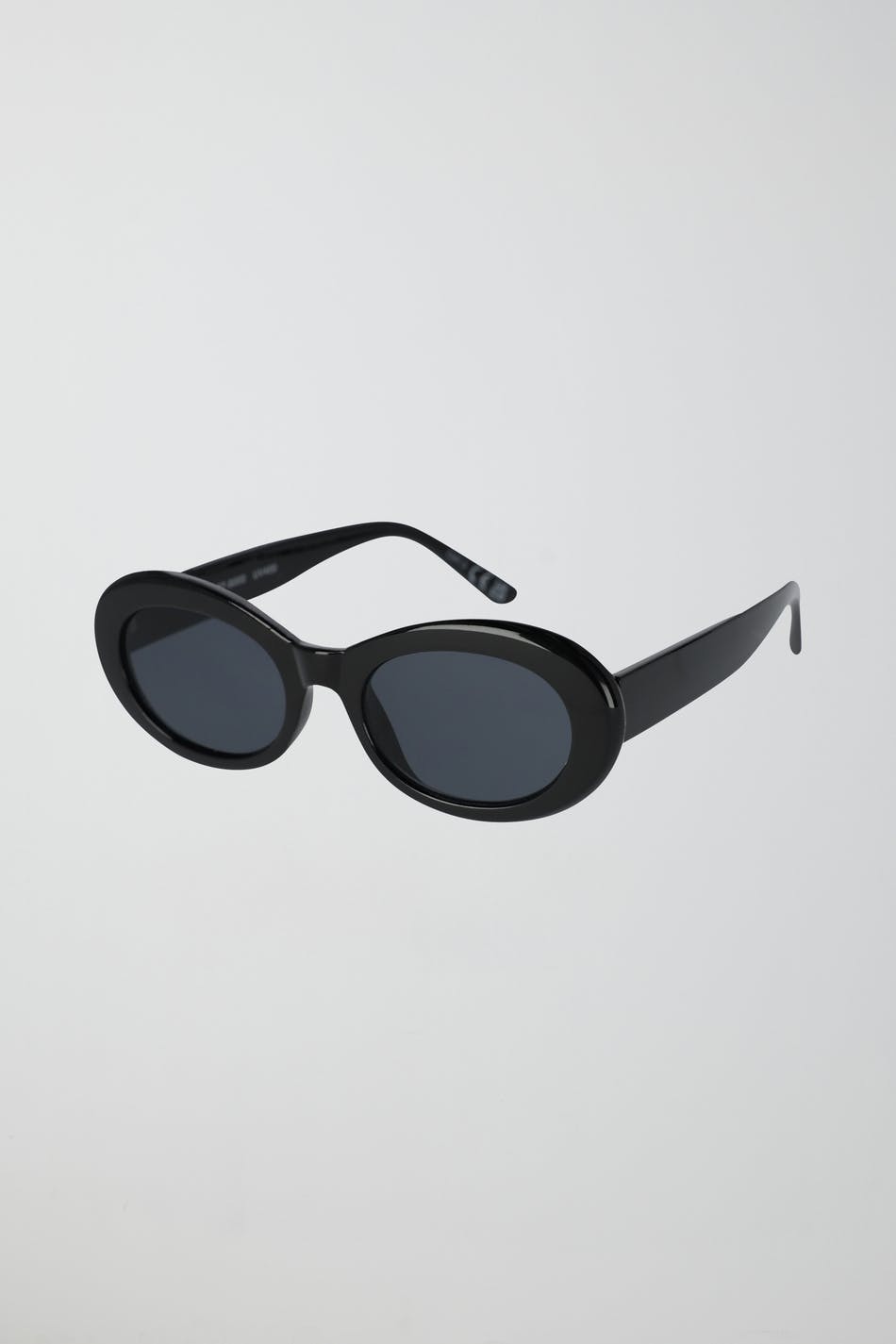 Oval sunglasses