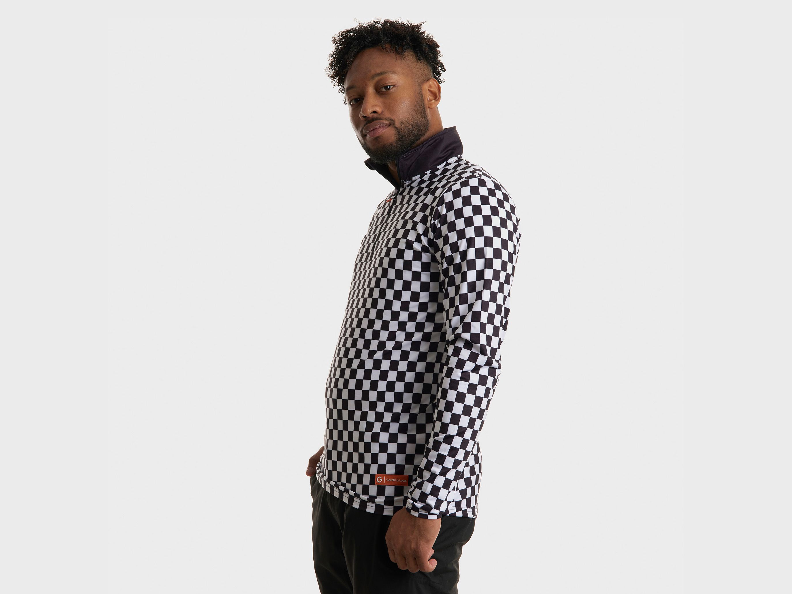 Gareth & Lucas Thirty-Four Herren Black Skipully