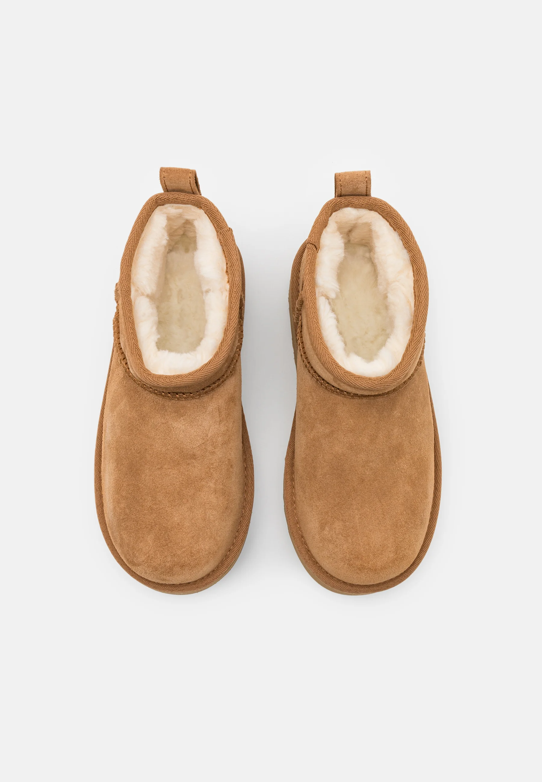UGG CLASSIC ULTRA MINI PLATAFORMA UNISEX - Botines