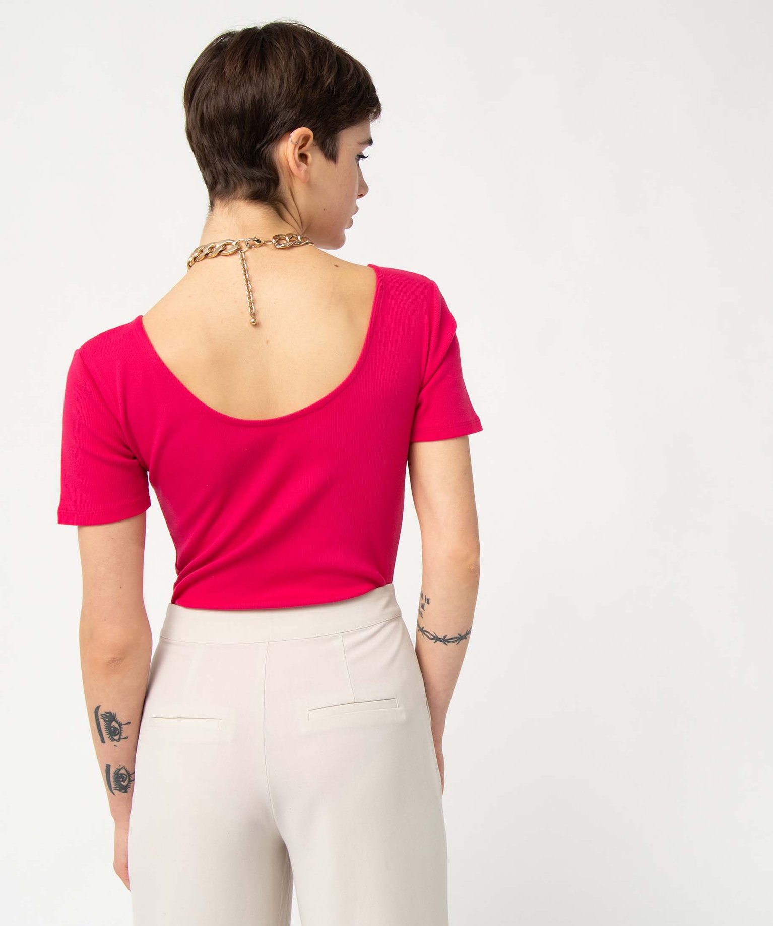 Body femme à manches courtes avec double décolleté rose fonce | GEMO