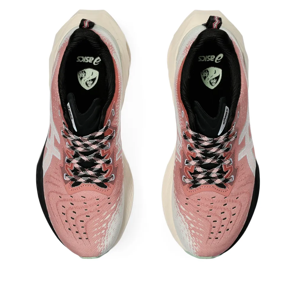 Asics NOVABLAST 4 TR 1012B654-250 / pink
