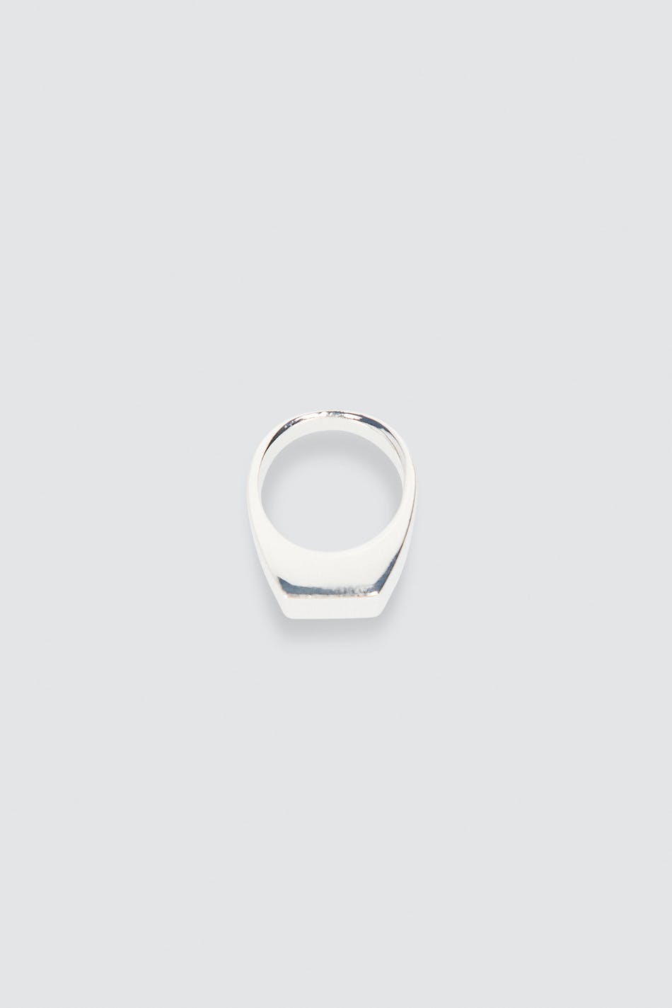 Squared signet ring