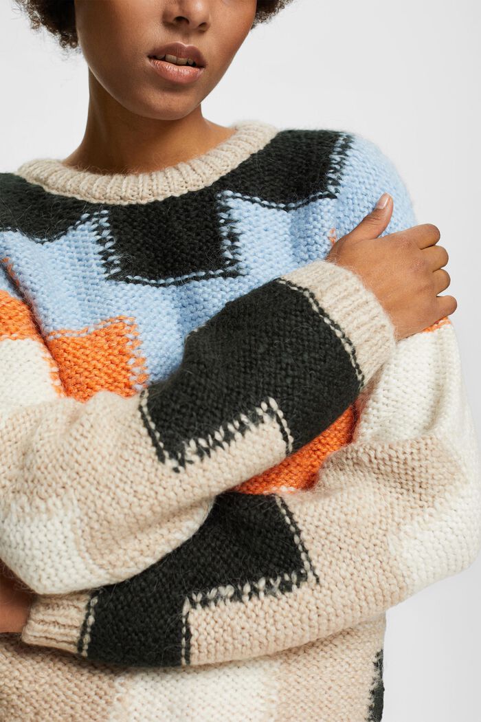 Grobstrickpullover mit Intarsia