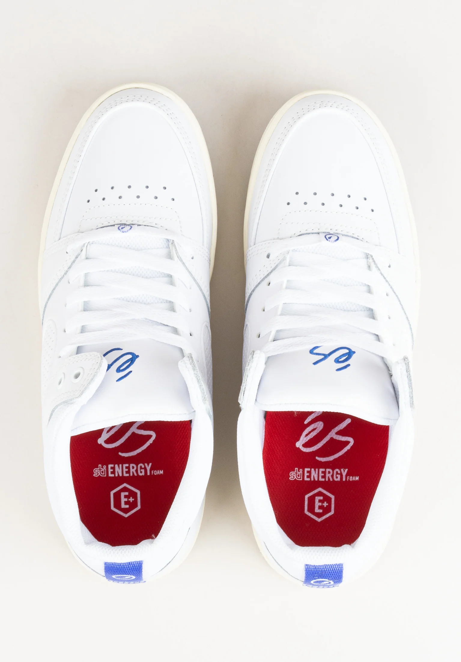 Accel Slim Mid