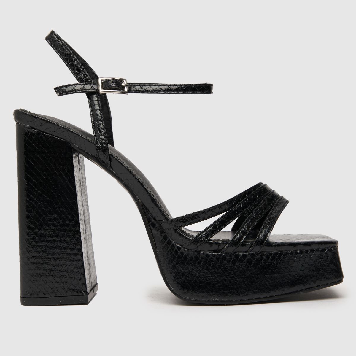 Schuh Skylar – Svarta höga klackar med ormskinnsmönster och fyrkantig tå