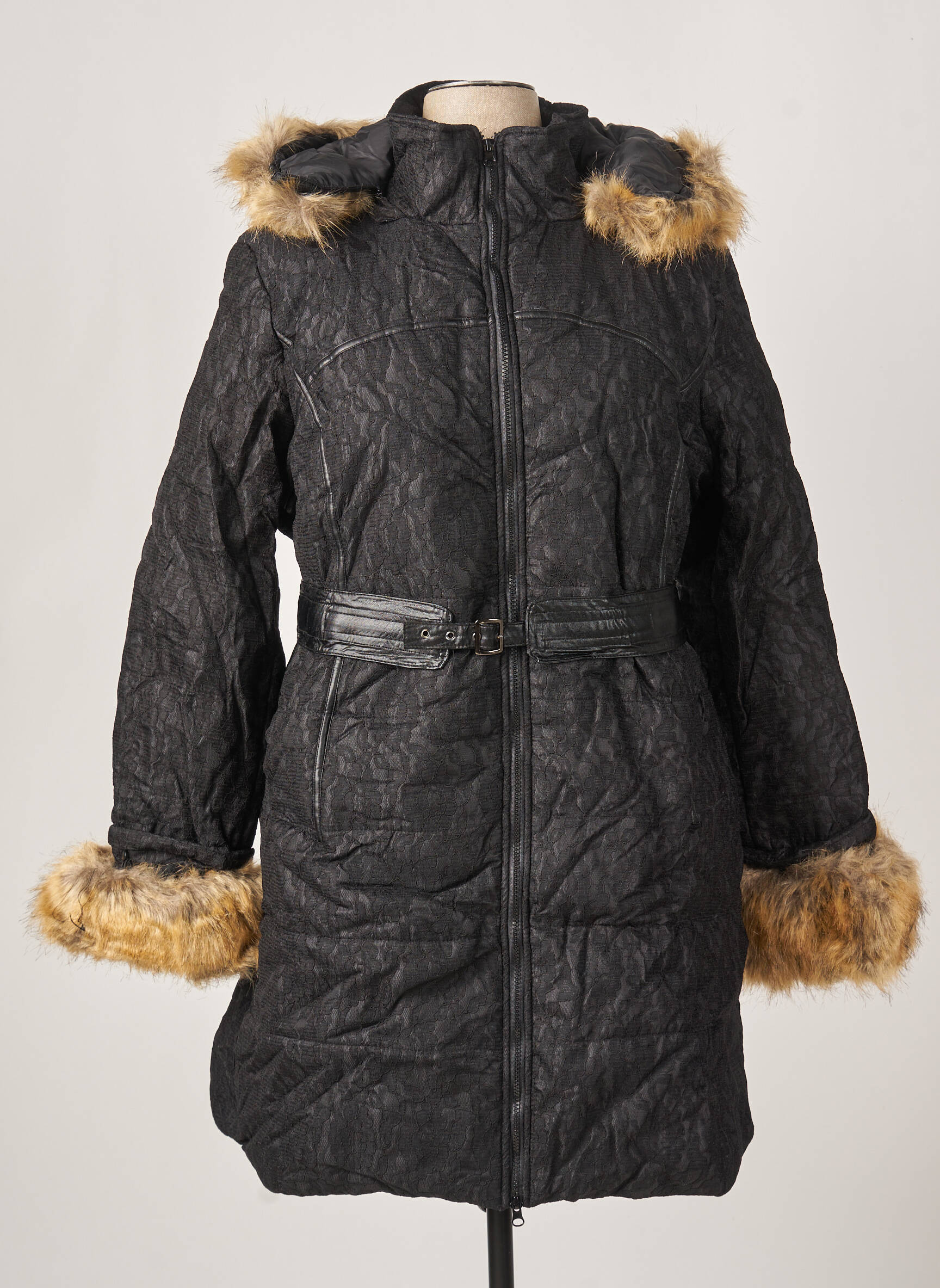 Virginie Moi Parkas Femme couleur noir