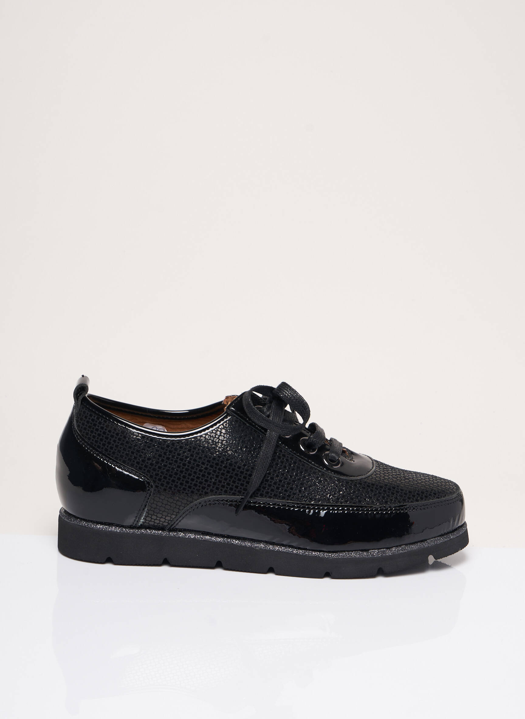 Karston Derby Femme couleur noir
