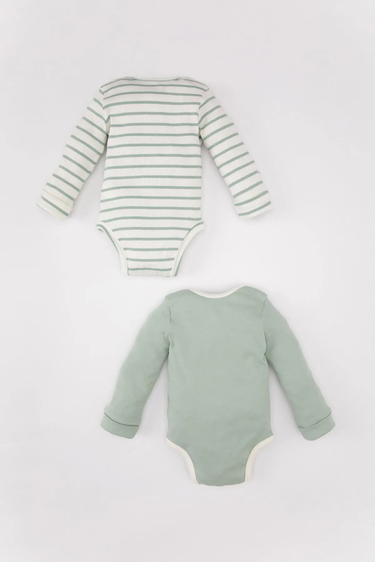 DeFacto  Baby Boy Neugeborenes Baby-Kragen, gestreift, geripptes Leibchen, 2-teilig, langärmelig, Druckknopf-Body A8460a524sp