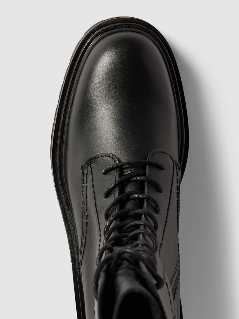 Boots mit Schnürverschluss in schwarz