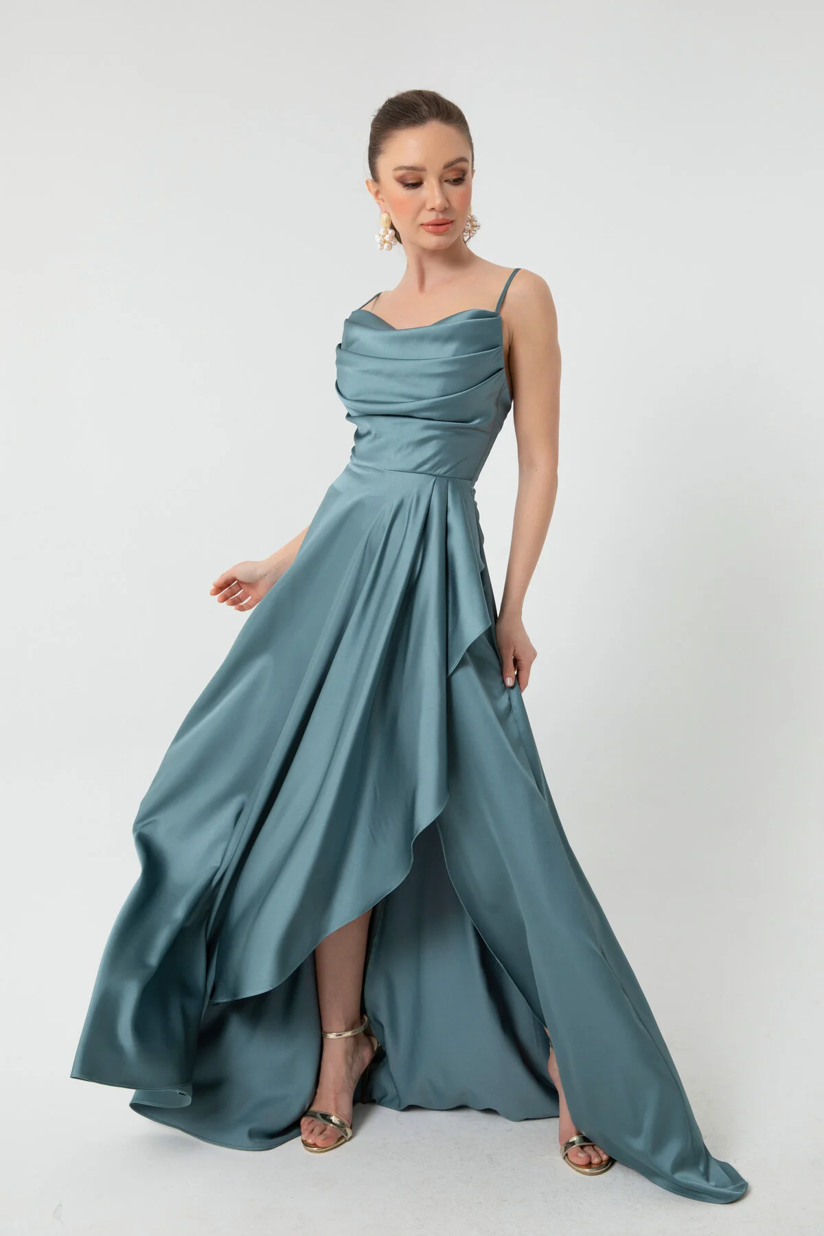Lafaba  Blaues Abendkleid und Abschlusskleid aus Satin mit Rüschen und Schlitz für Damen
