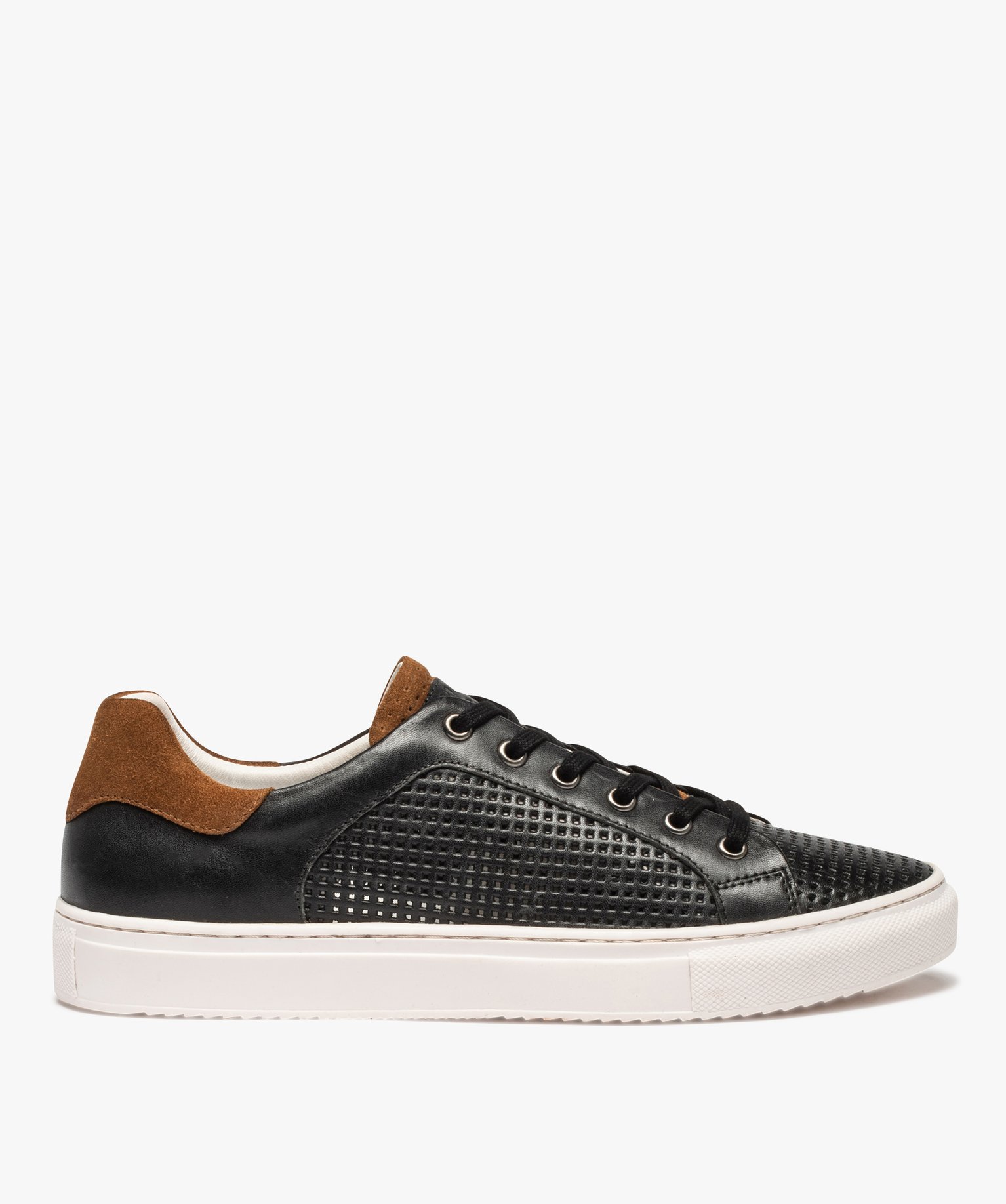 Baskets homme dessus cuir souple et aéré – Tanéo noir | GEMO