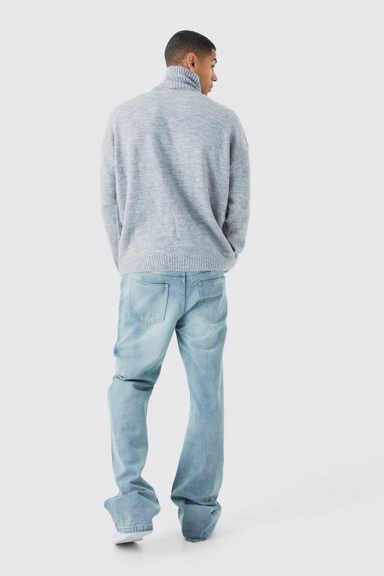 Oversize Strick-Pullover mit Trichterkragen
