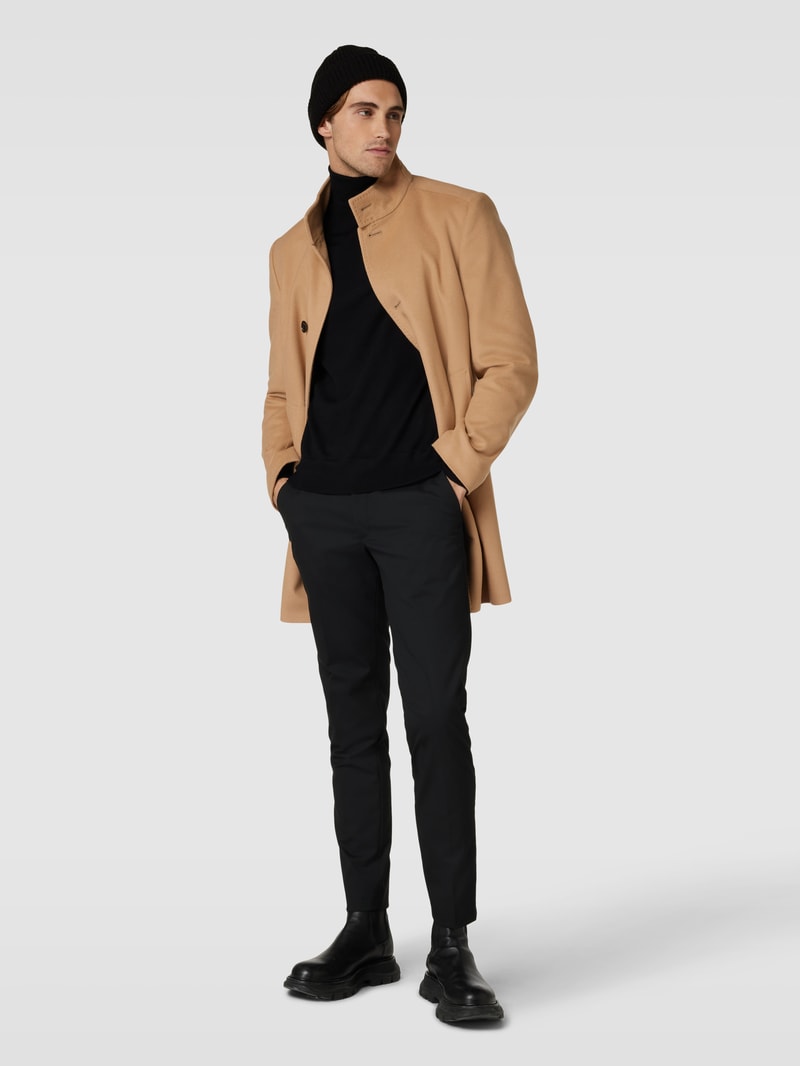 Mantel mit Eingrifftaschen Modell 'Maron' in camel