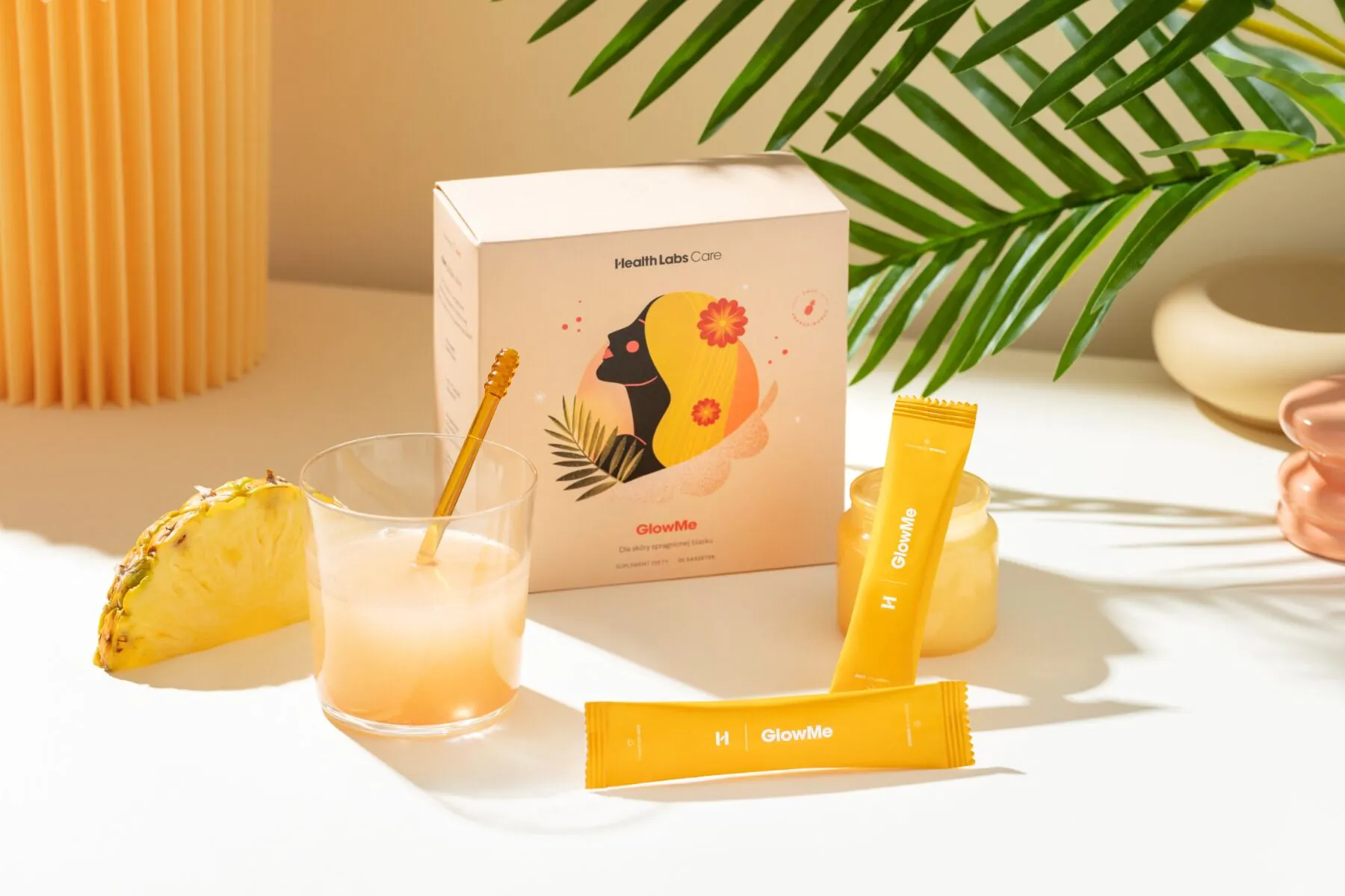 Health Labs GlowMe ananas u prahu