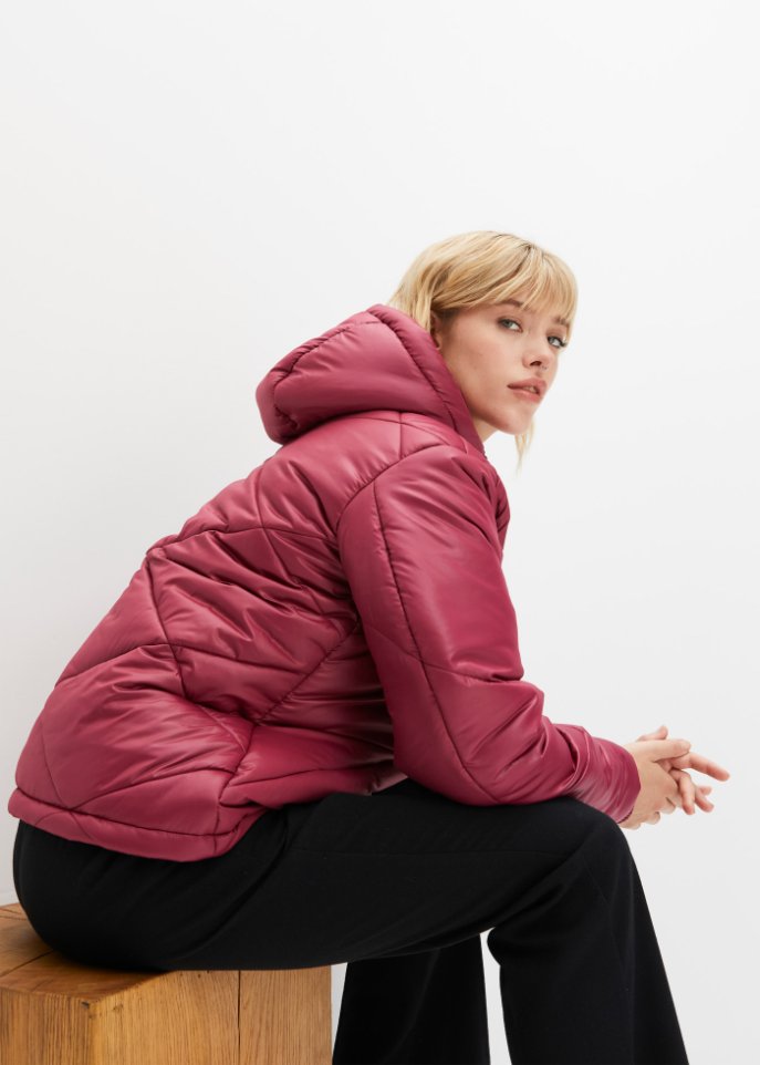 Steppjacke mit Kapuze