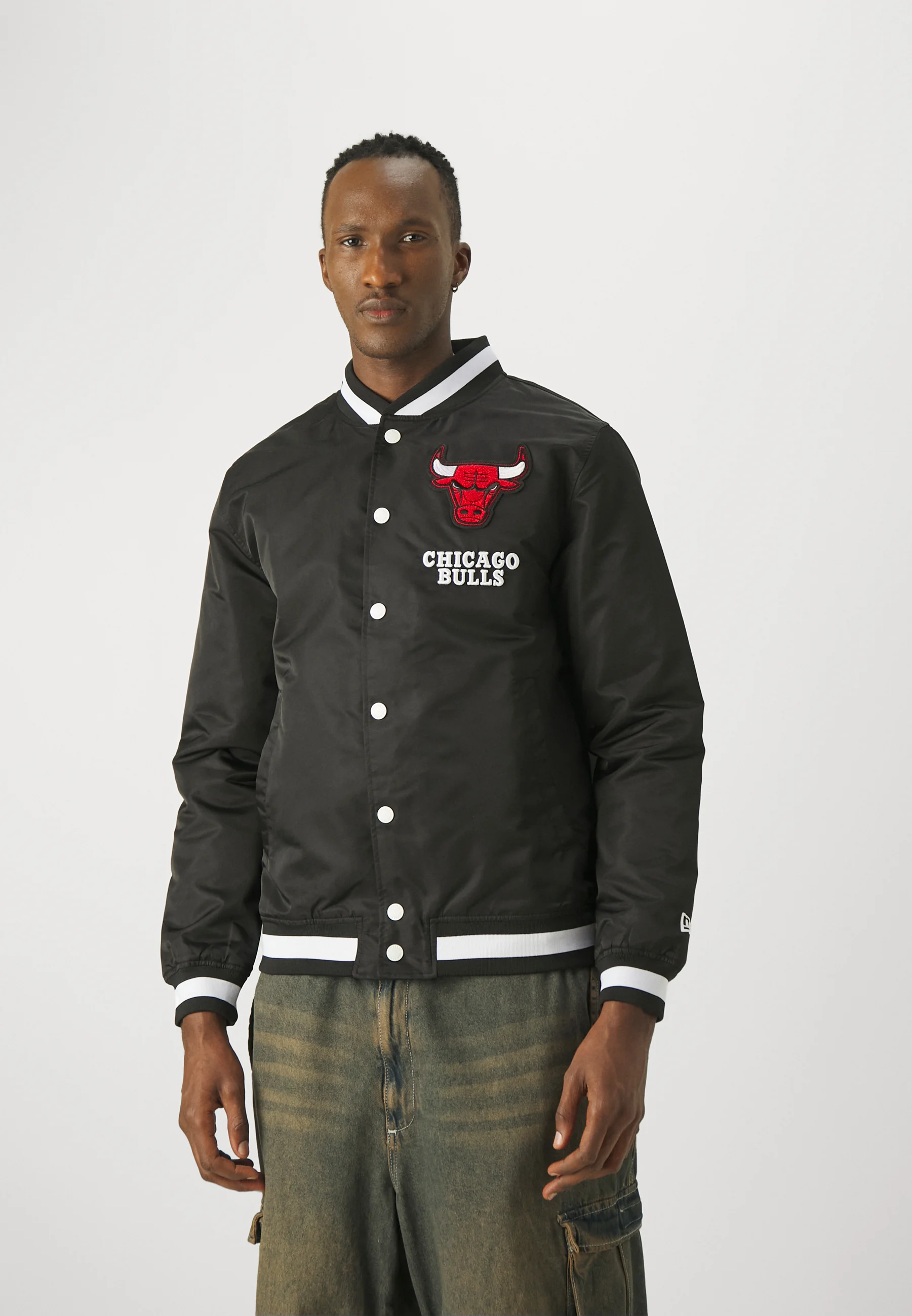 Chaqueta New Era NBA Chicago Bulls Logo Select - Equipo