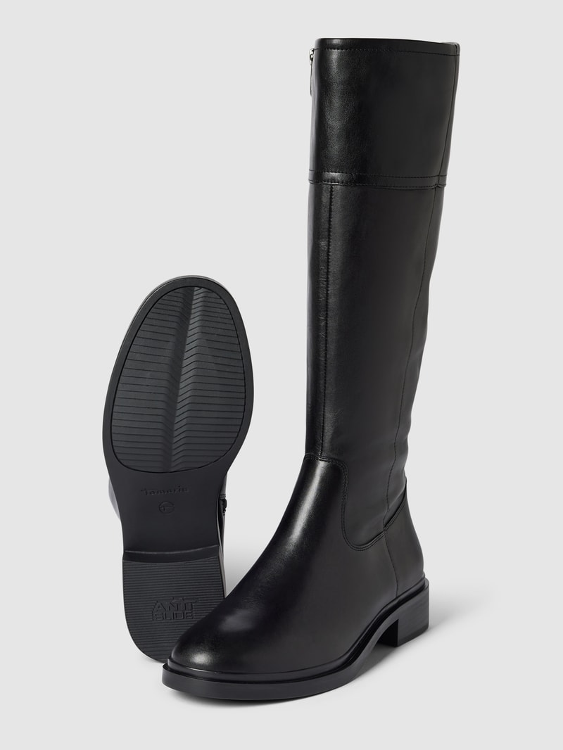 Stiefel aus Leder mit Ziernähten in schwarz