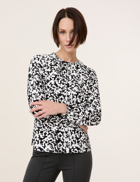 Print-Bluse mit rundem Ausschnitt
