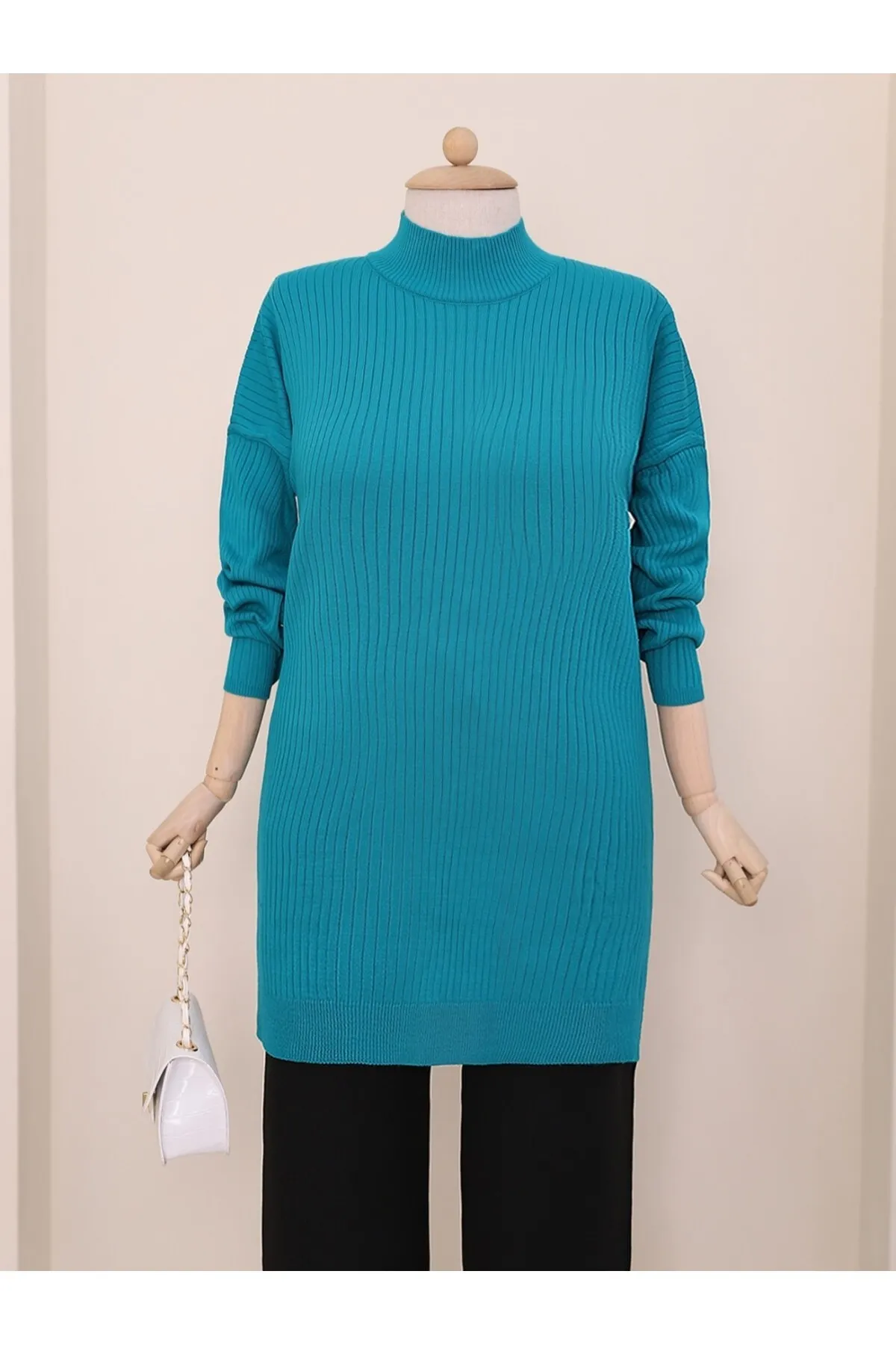 Modamorfo  Stricktunika mit Halbhalsausschnitt und Schlitz