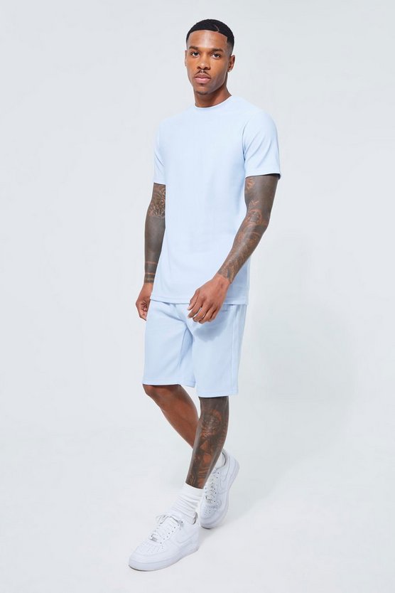 Geripptes Slim-Fit T-Shirt & Shorts