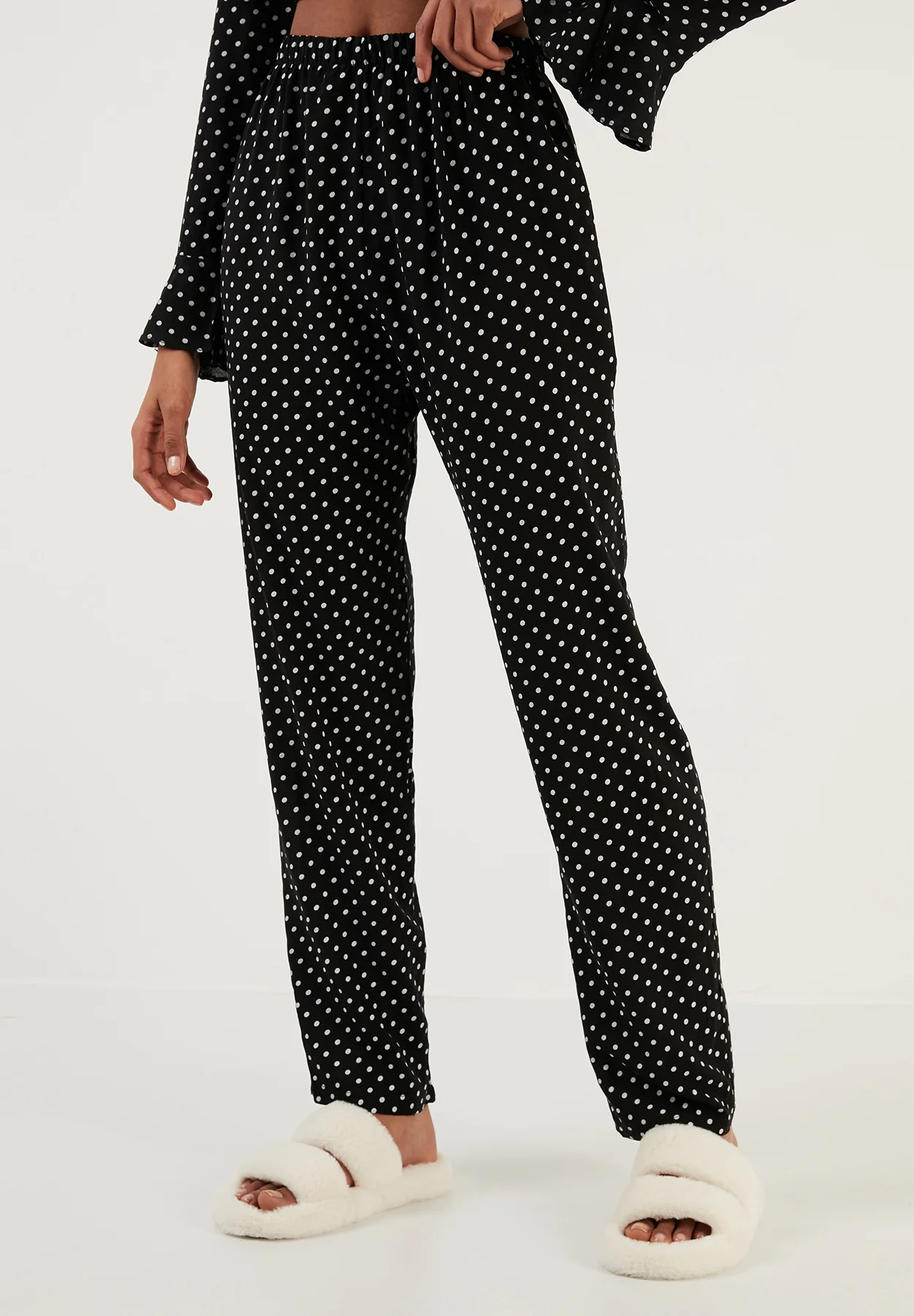 LELA REGULAR FIT - Pijama