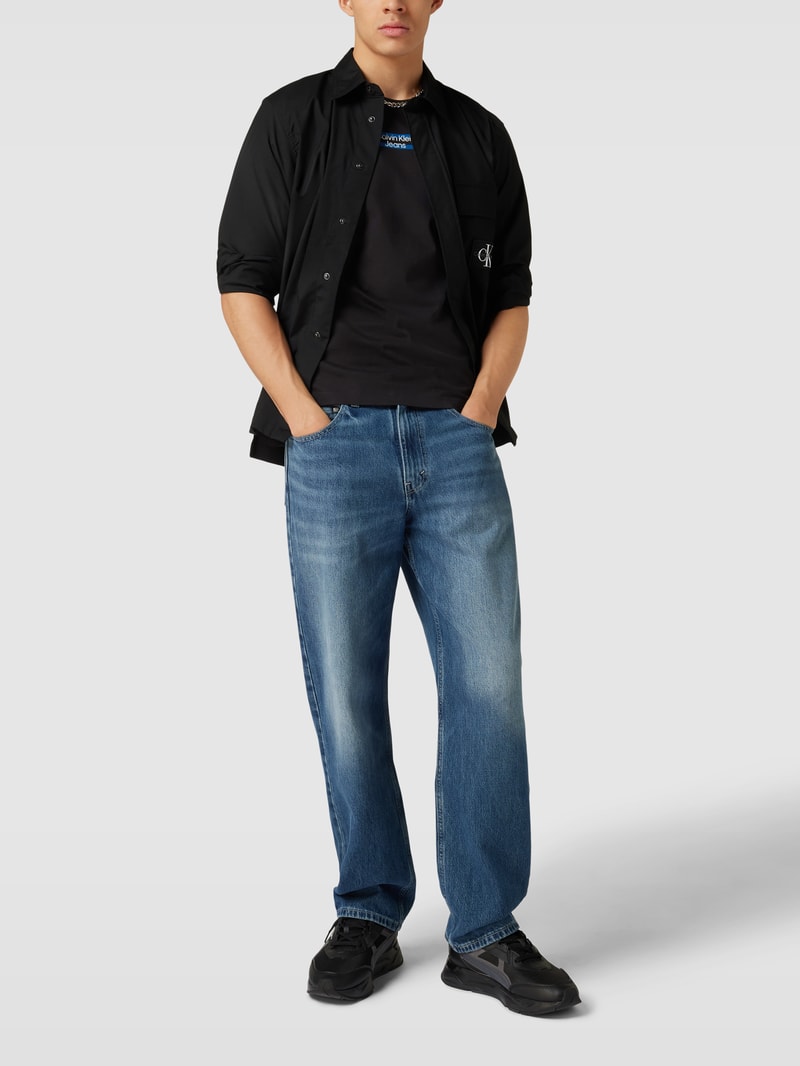 T-Shirt mit Label-Print in black