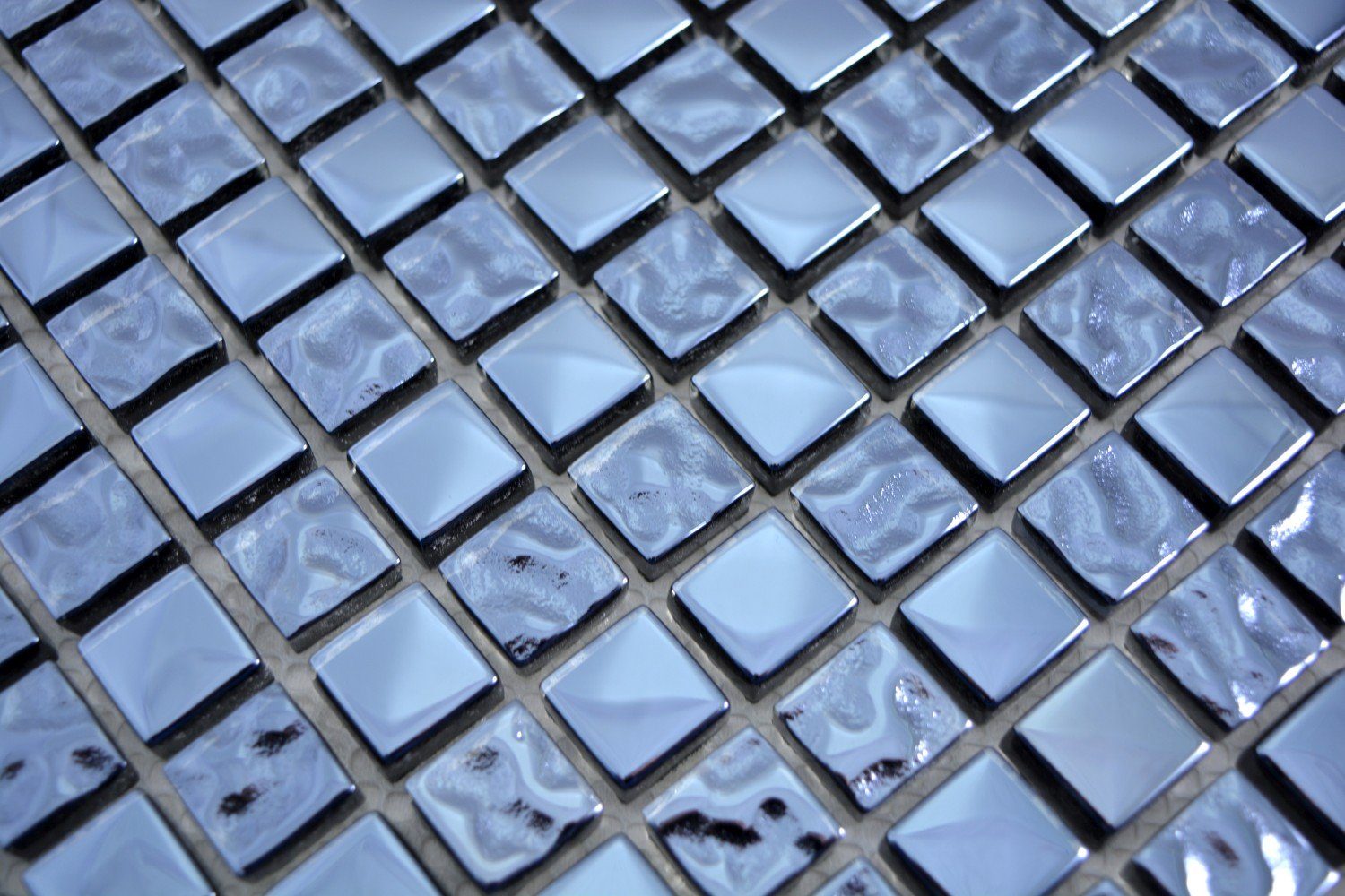 Mosani Mosaikfliesen Glasmosaik Crystal Mosaikfliesen platin glänzend / 10 Matten