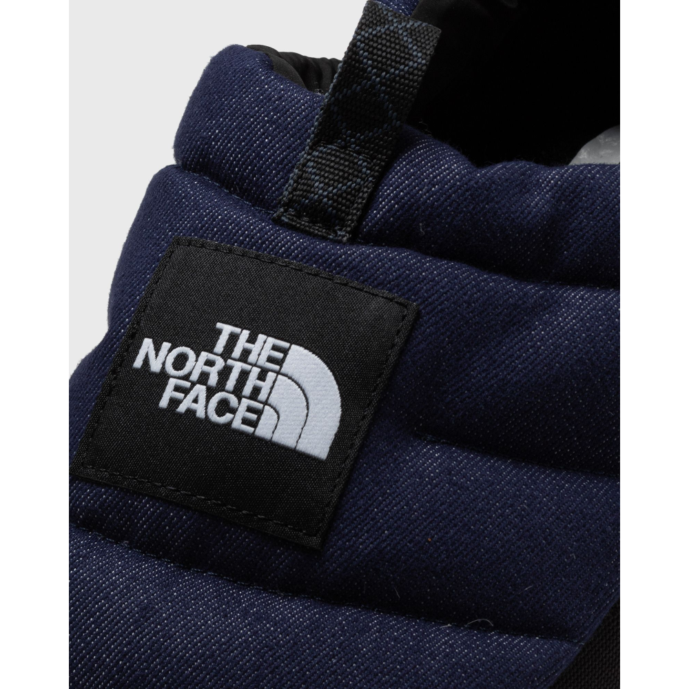 The North Face Nuptse Mule Denim NF0A817ZOJD1 / blau