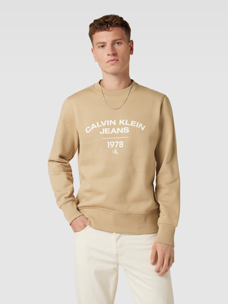 Sweatshirt mit Label-Print Modell 'VARSITY' in sand