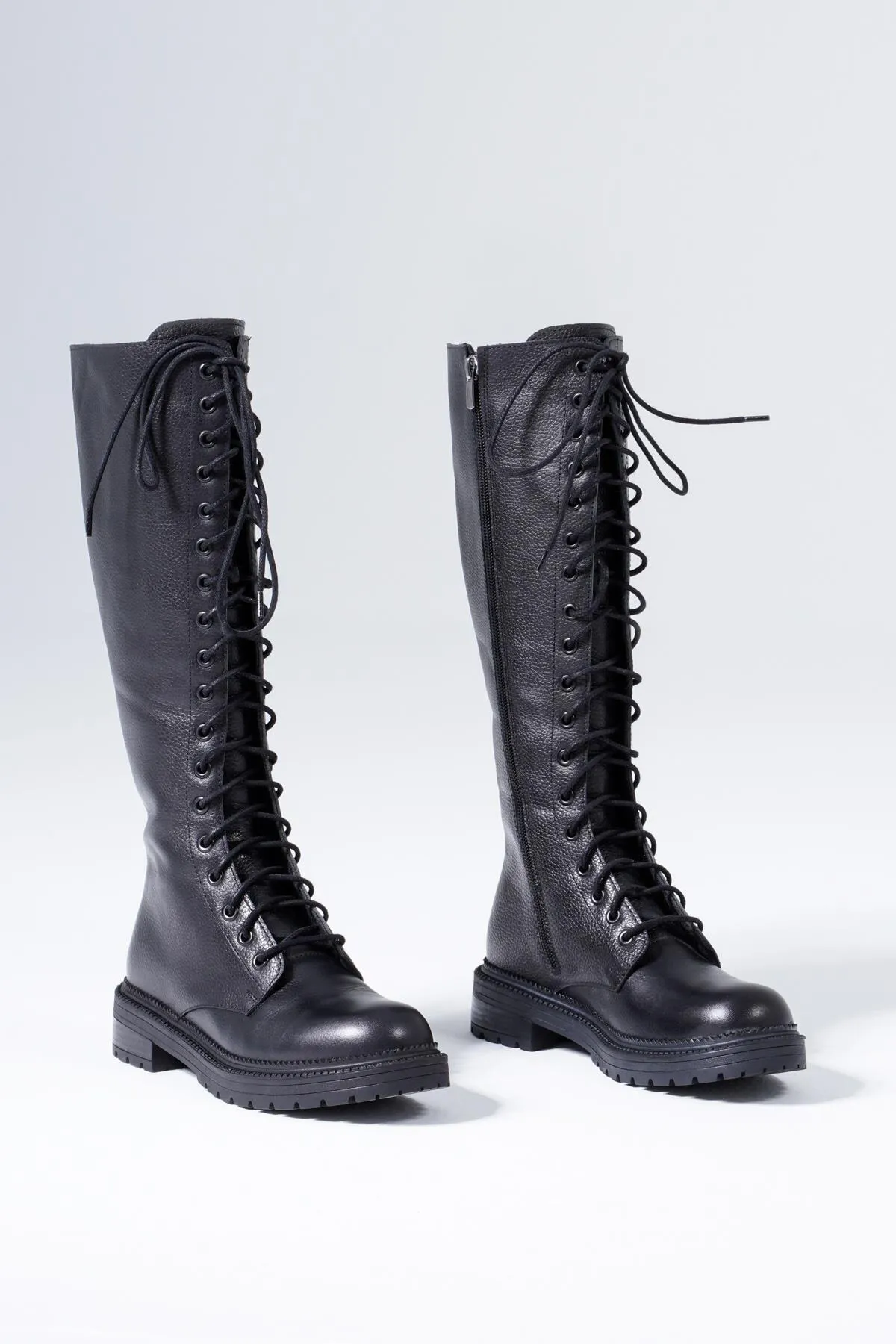CZ London  Lange Schnürstiefel für Damen aus echtem Leder für den Winter mit rutschfester Sohle