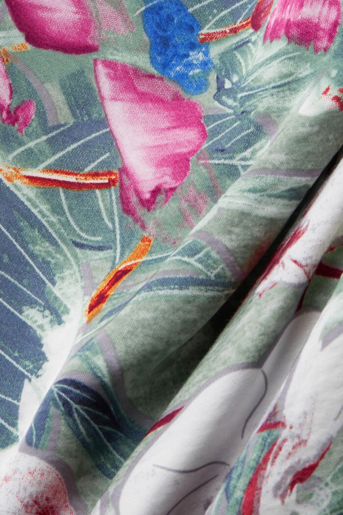 Skirts woven