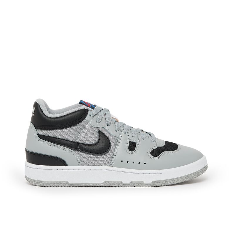 NIKE Wmns Mac Attack 