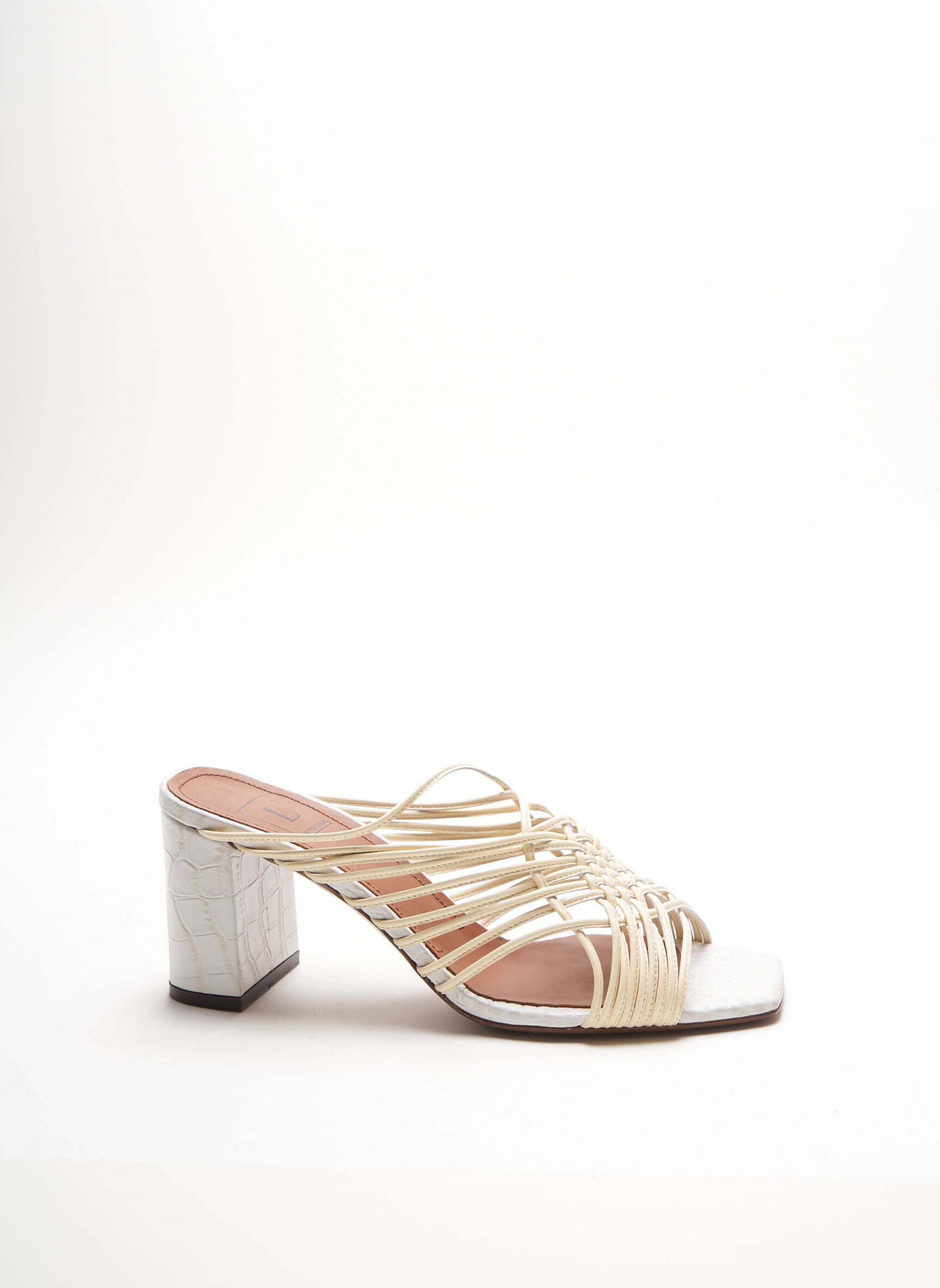 L Autre Chose Sandales Nu Pieds Femme couleur blanc