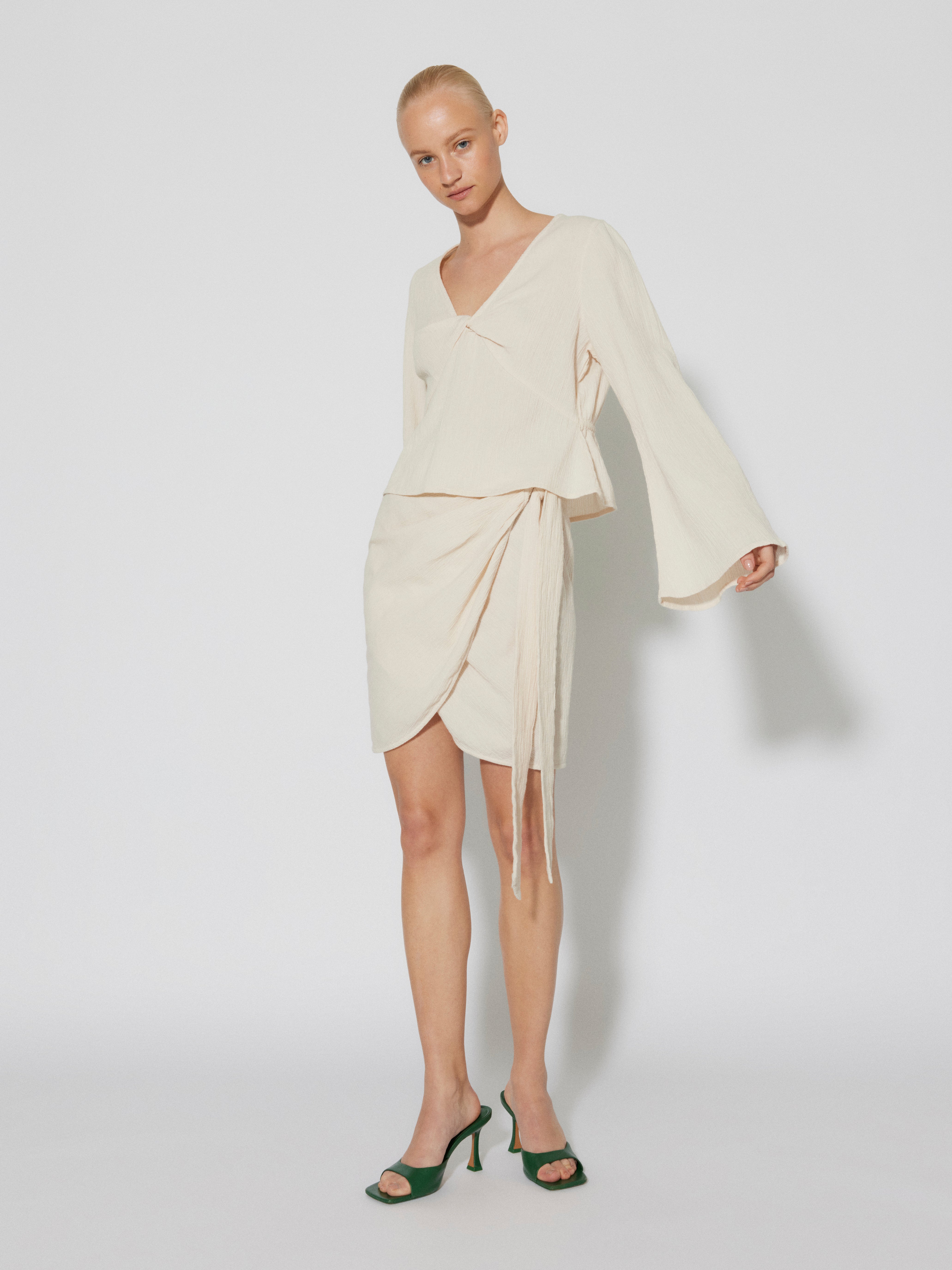 SOMETHINGNEW STYLED BY MARIE JEDIG Top