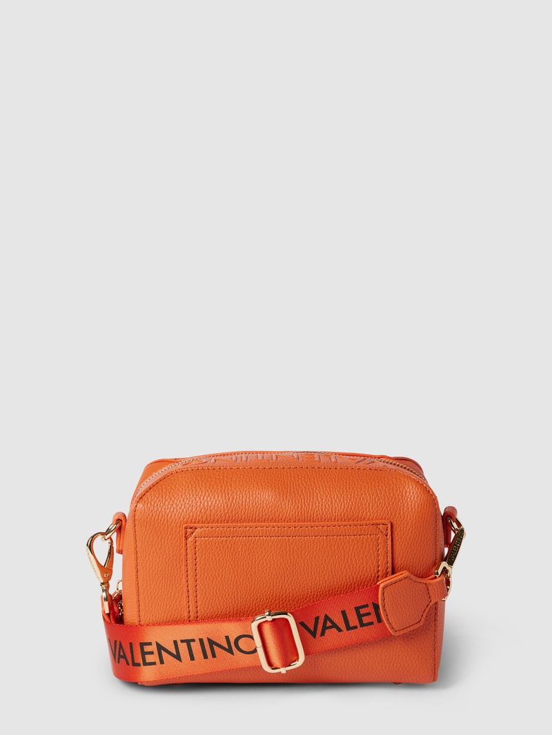 Clutch mit Strukturmuster Modell 'PATTIE' in dunkel orange